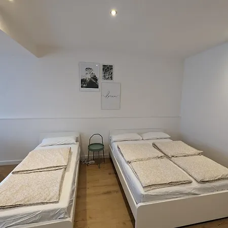Guest house Harmonest 1 Mgladbach South *